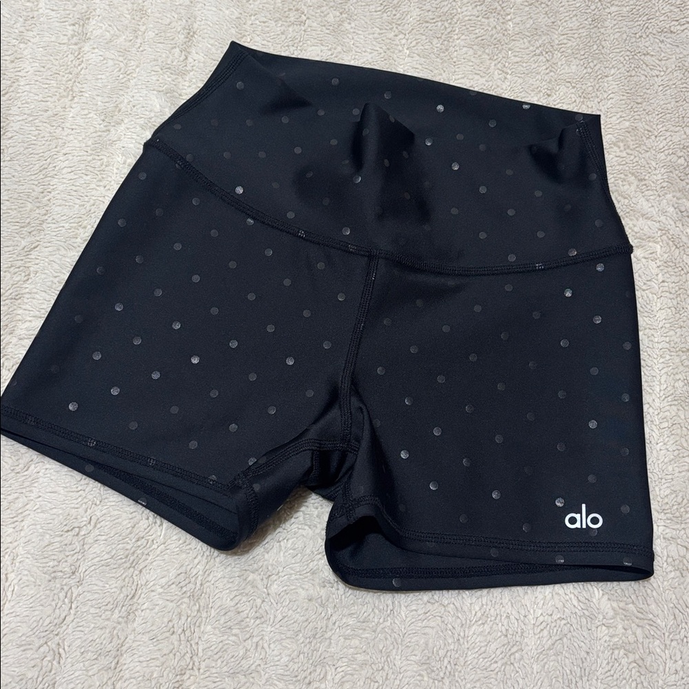 alo polka dot shorts - Picture 2 of 4